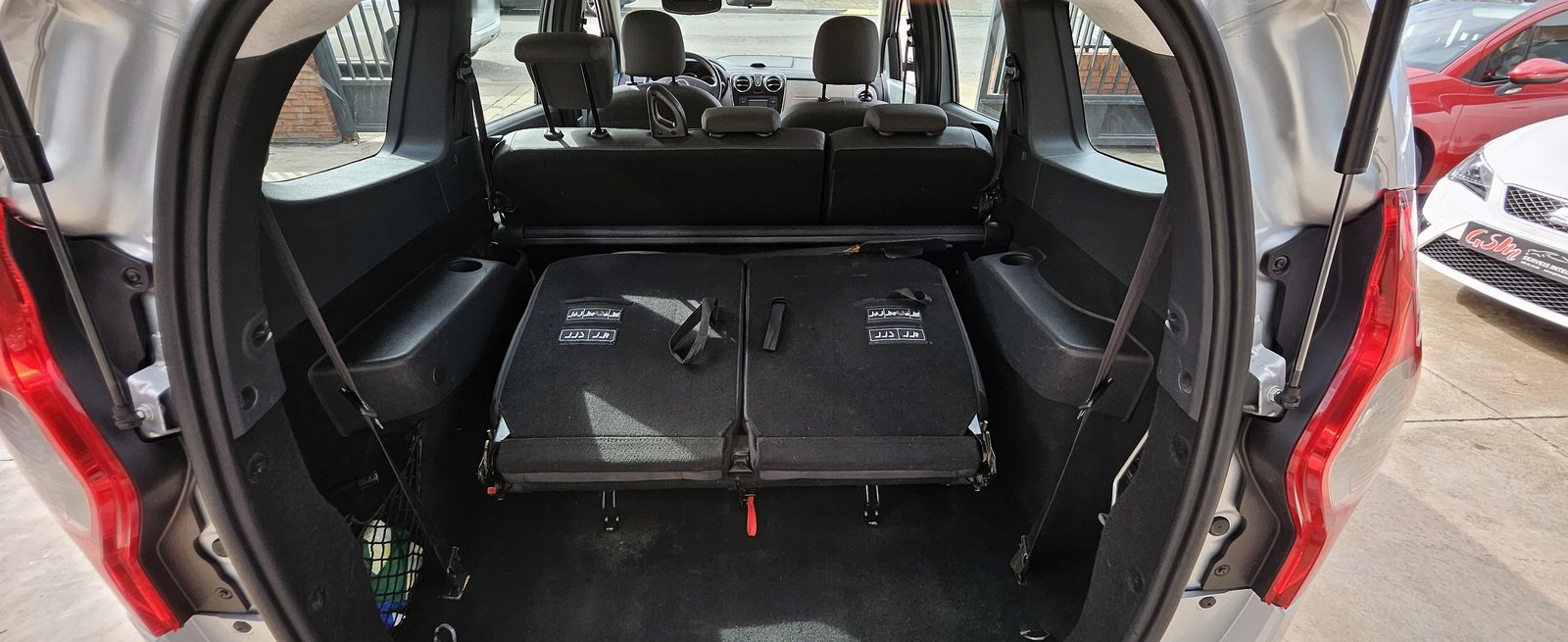 Dacia Lodgy 1.2 TCe 120 CV 2013 de ocasión en GSM Serveis Integrals Automoció, Vilobí del Penedès (20)