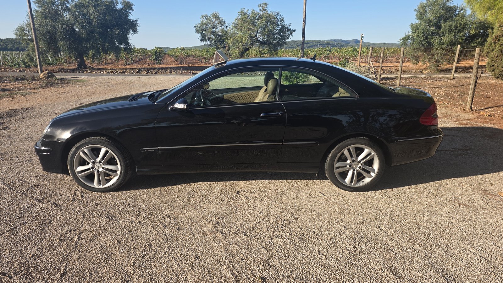 Mercedes-Benz CLK 280 Coupe 3.0 V6 231CV 2007 de ocasión en GSM Serveis Integrals Automoció, Vilobí del Penedès (8)