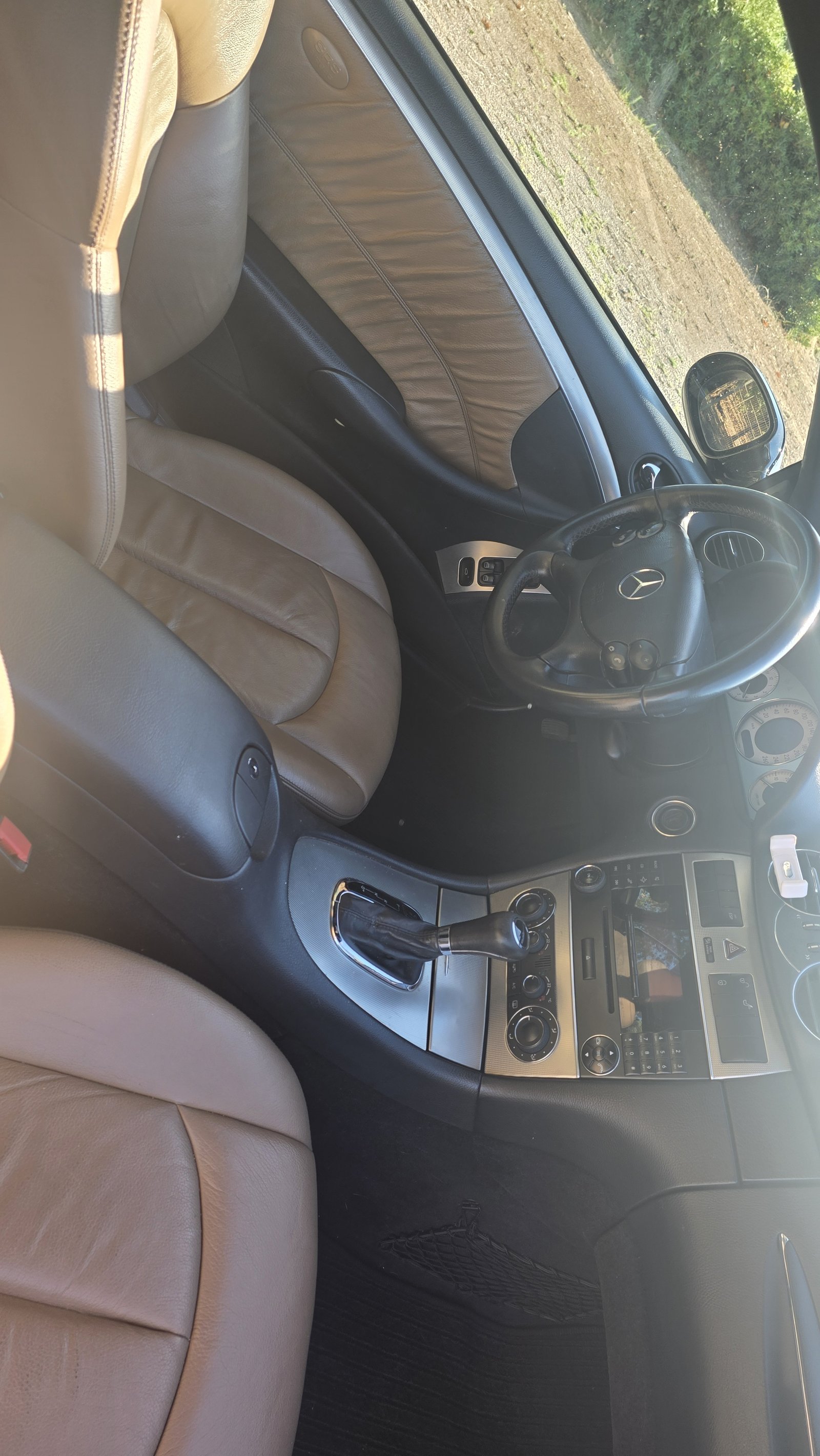 Mercedes-Benz CLK 280 Coupe 3.0 V6 231CV 2007 de ocasión en GSM Serveis Integrals Automoció, Vilobí del Penedès (21)