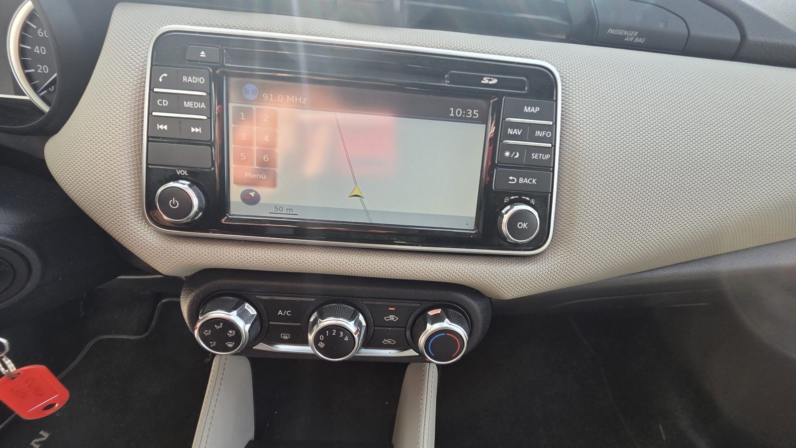 Nissan Micra 1.0 Visia Manual 2018 de ocasión en GSM Serveis Integrals Automoció, Vilobí del Penedès (12)