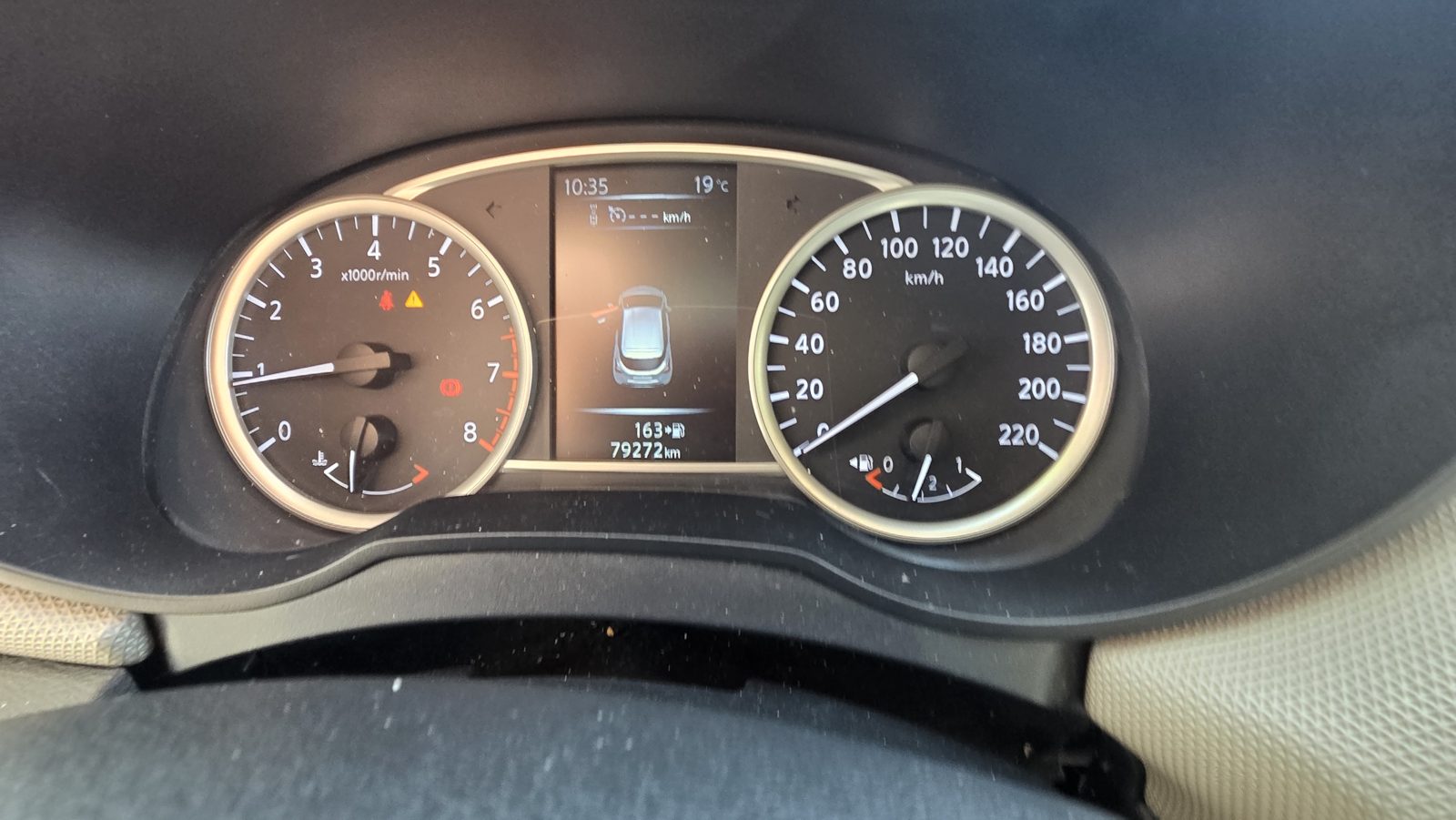 Nissan Micra 1.0 Visia Manual 2018 de ocasión en GSM Serveis Integrals Automoció, Vilobí del Penedès (15)