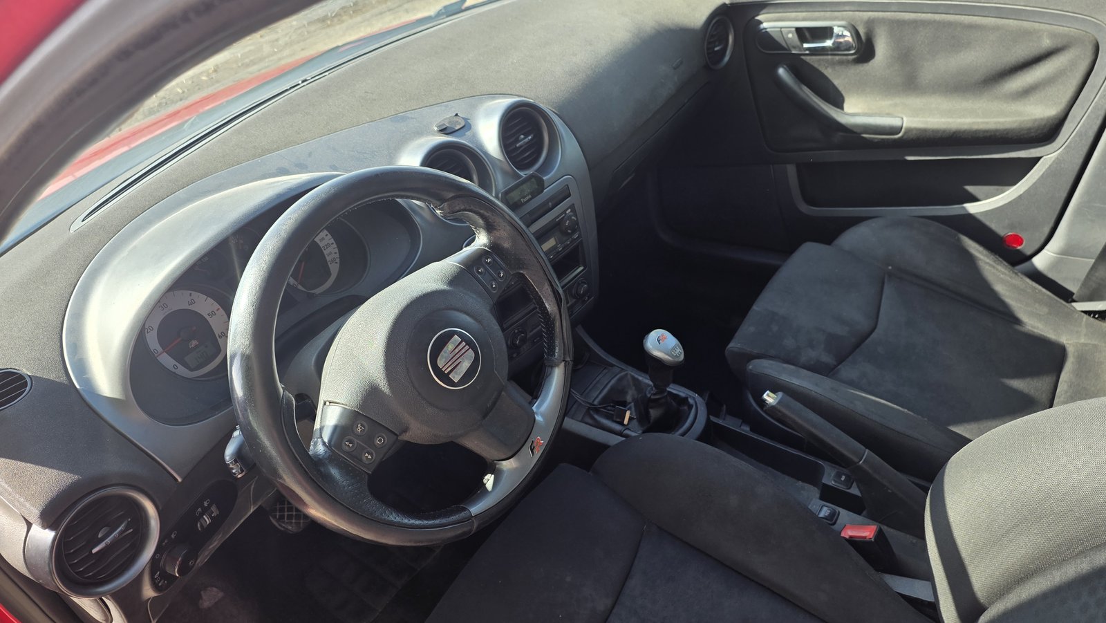 SEAT Ibiza FR 1.9 TDI 110 CV 2007 de ocasión en GSM Serveis Integrals Automoció, Vilobí del Penedès (9)