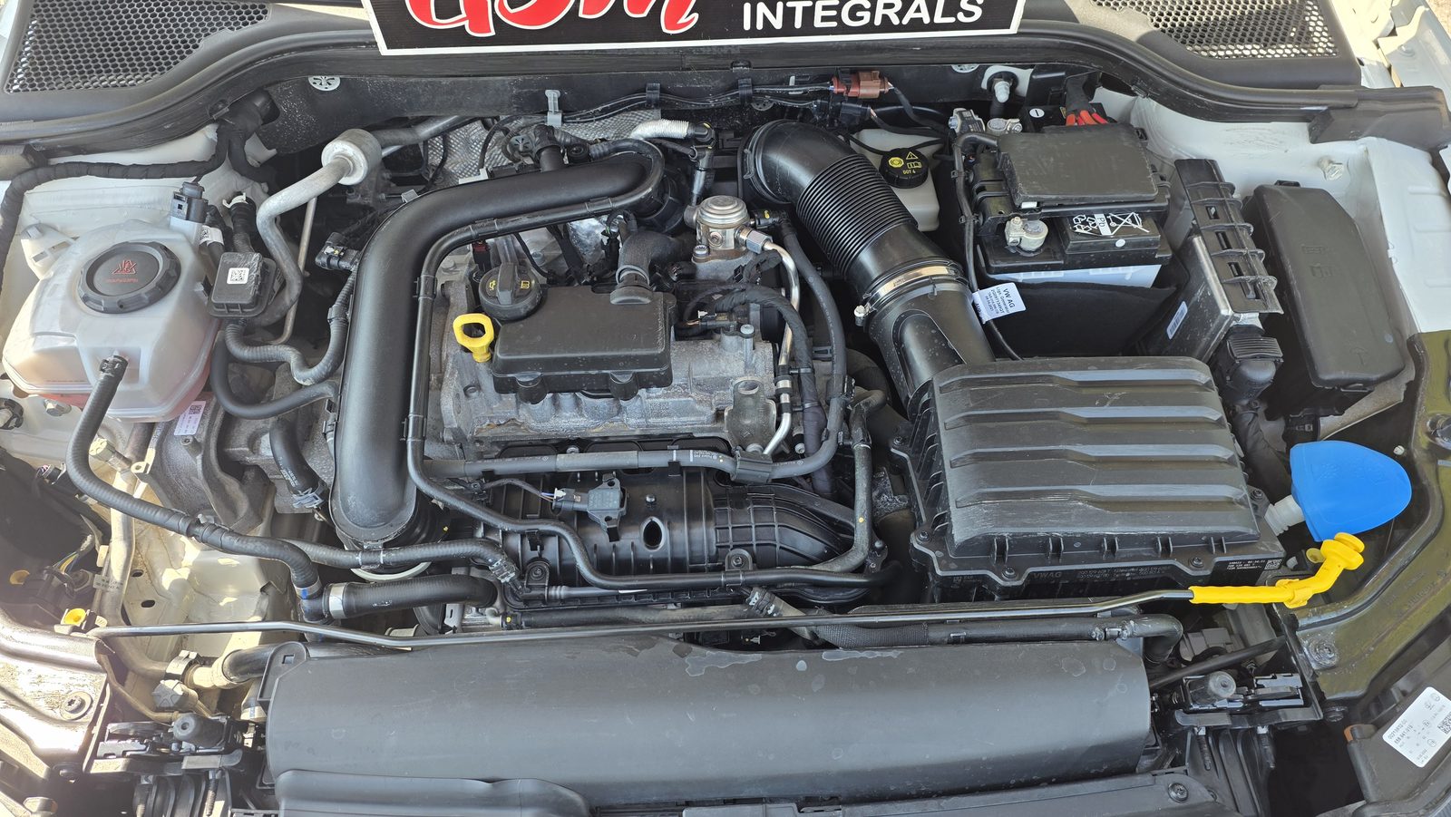 Skoda Kamiq 1.0 TSI 110CV 2022 de ocasión en GSM Serveis Integrals Automoció, Vilobí del Penedès (21)